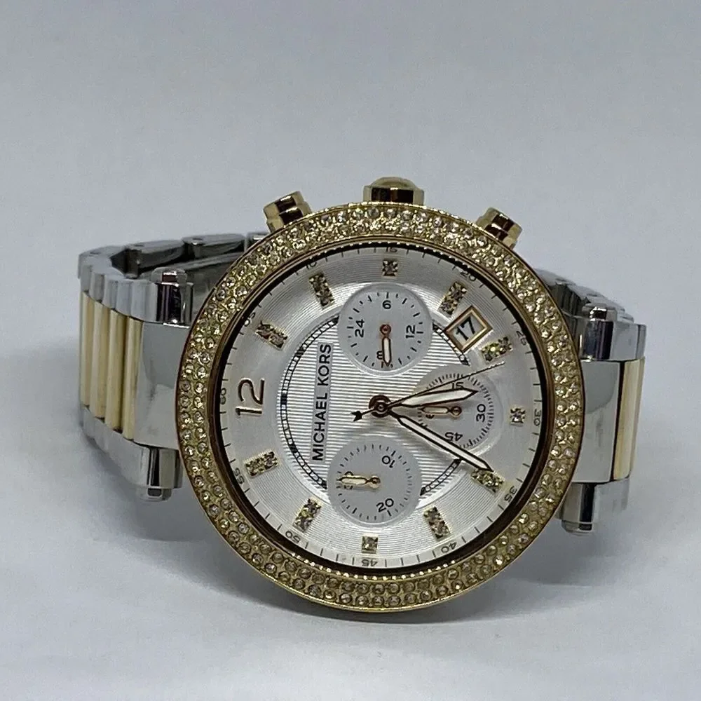 Michael Kors Parker MK5626 Womens Stainless Steel Analog Silver Dial Watch MP850